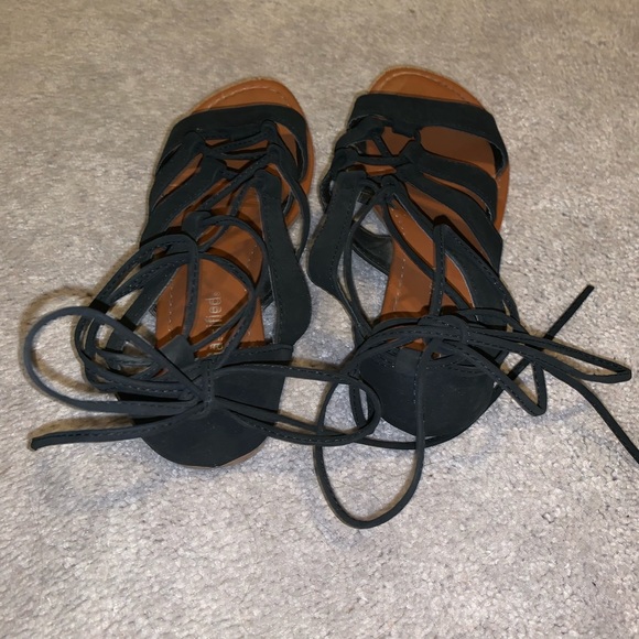 Sandals - Picture 4 of 4
